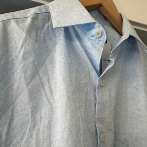Nordstrom Bar III Blue Leafs Men’s Button Down Dress Shirt